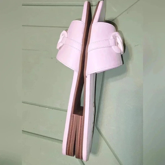 NWOB Unisa Unsully Chain Flat Sandal Slide White Women's 9.5 - Picture 4 of 9